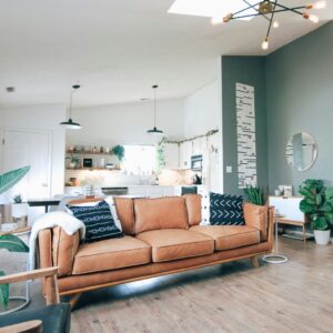 Interior sebuah rumah dalam artikel rumah over kredit di Ecotown.id