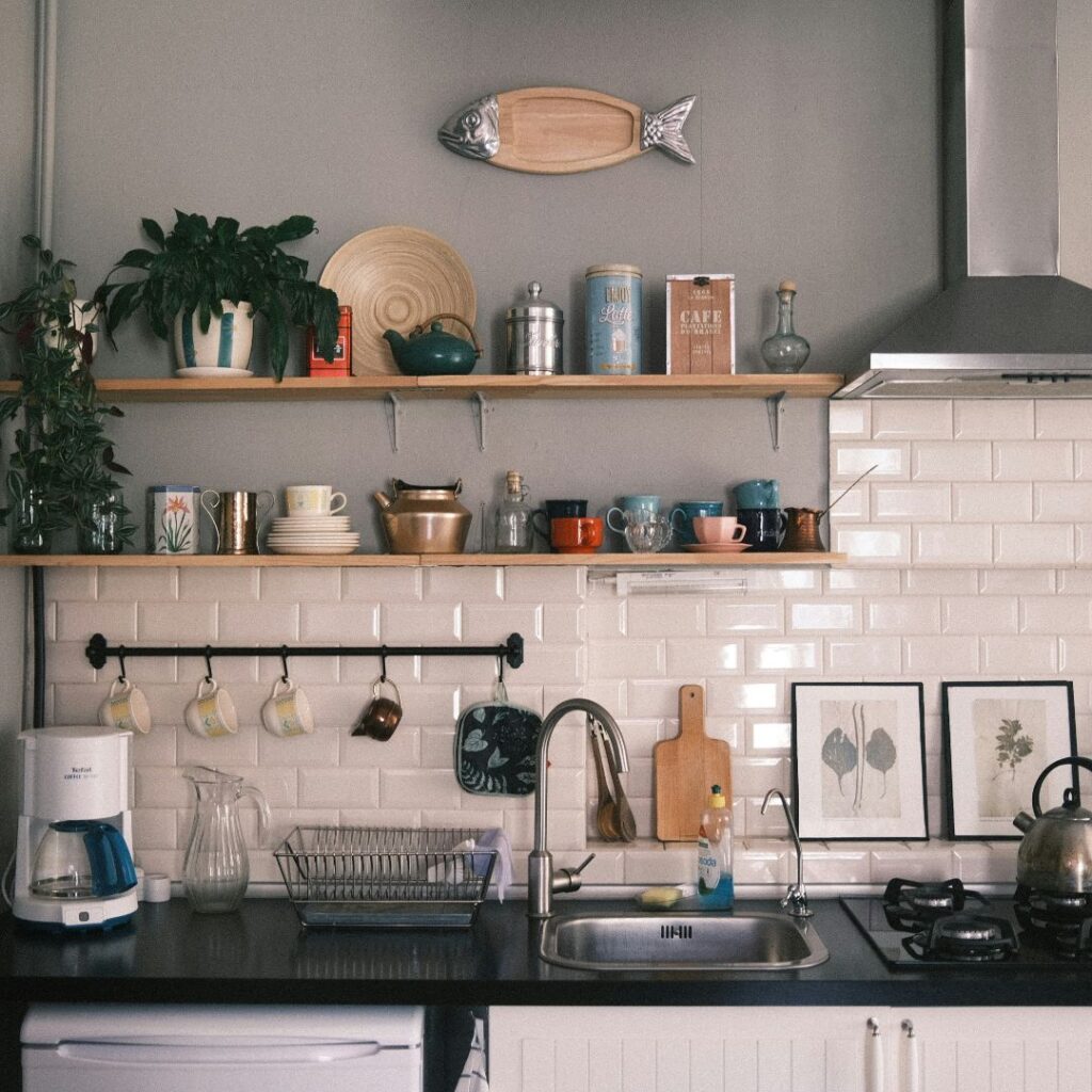 layout dapur rumah dalam artikel contoh layout dapur rumah di website ecotown.id