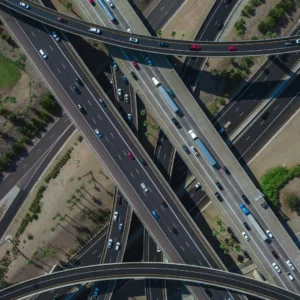 Jalan tol dari pandangan udara dalam artikel Tol Desari di website Ecotown.id